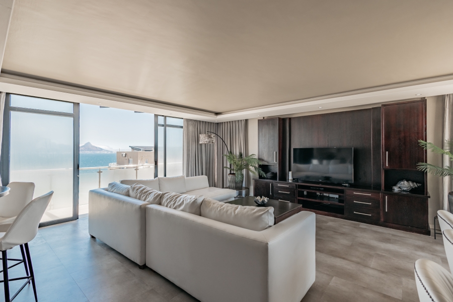 3 Bedroom Property for Sale in Waves Edge Western Cape